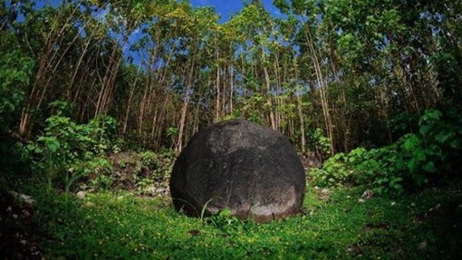 Stone Spheres Of The Diquís