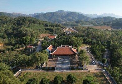 Yen Tu Vinh Nghiem Con Son
