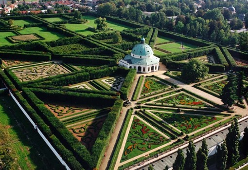 Kromeríz Castle And Gardens